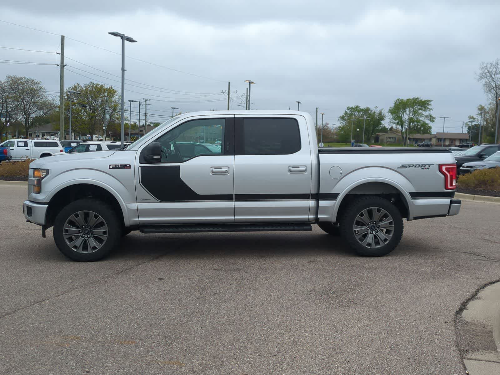 Thumbnail: 2017 Ford F-150 - 5