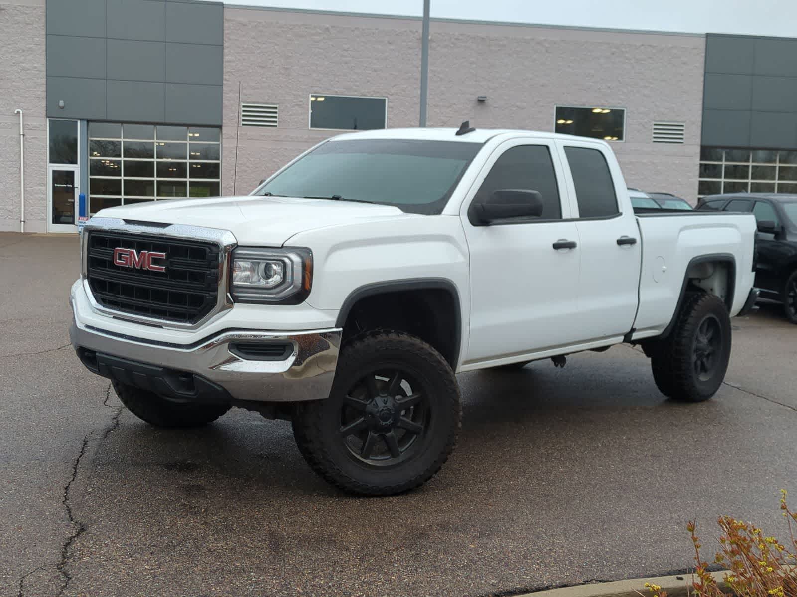 Thumbnail: 2017 GMC Sierra 1500 - 1