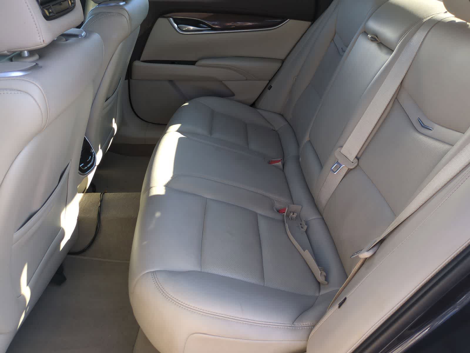 Thumbnail: 2013 Cadillac XTS - 20