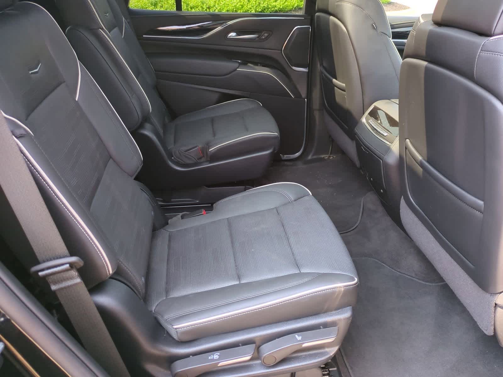 2023 Cadillac Escalade Sport 21