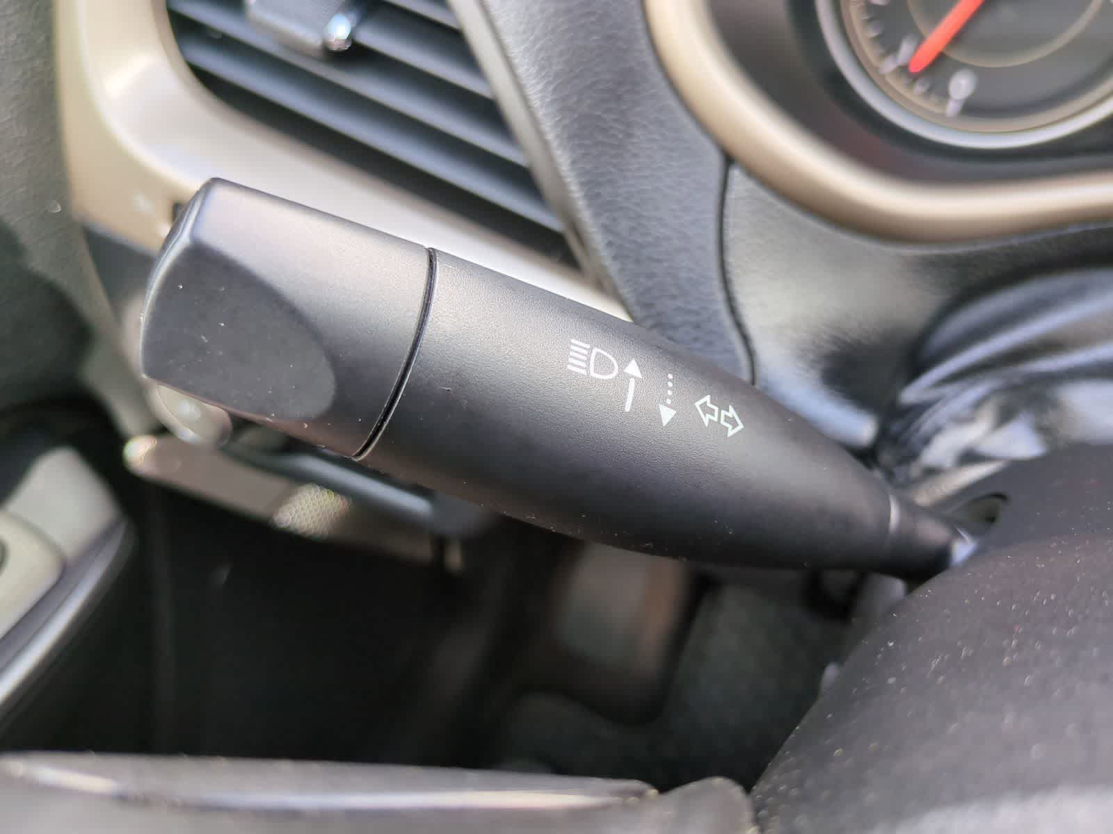 Thumbnail: 2016 Jeep Cherokee - 26