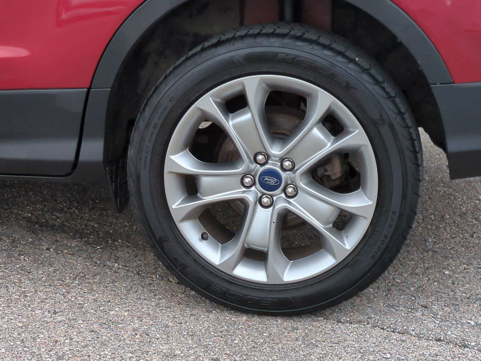 Thumbnail: 2014 Ford Escape - 14