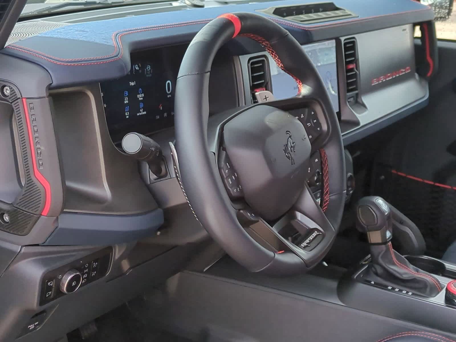 Thumbnail: 2025 Ford Bronco - 10