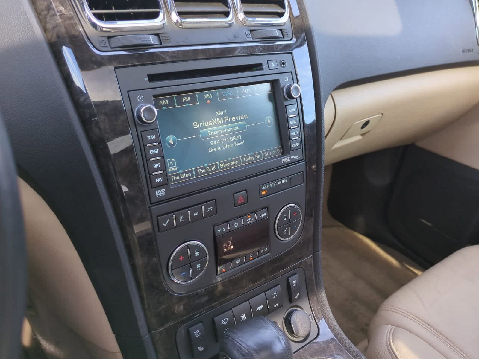 Thumbnail: 2011 GMC Acadia - 28