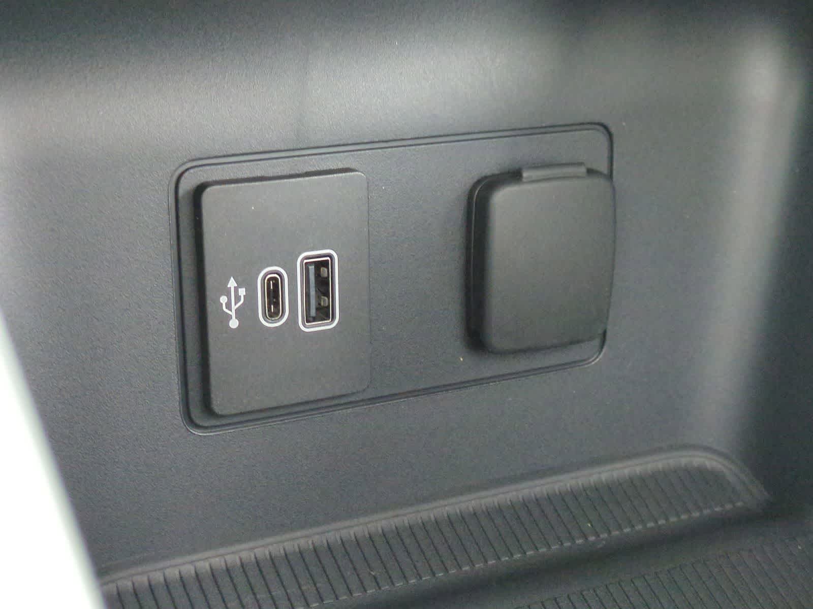 Thumbnail: 2026 Ford Explorer - 34