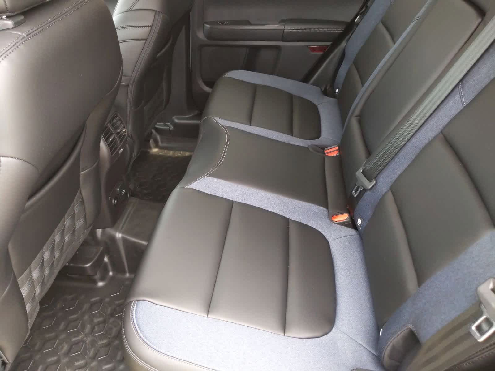 Thumbnail: 2025 Ford Bronco Sport - 20