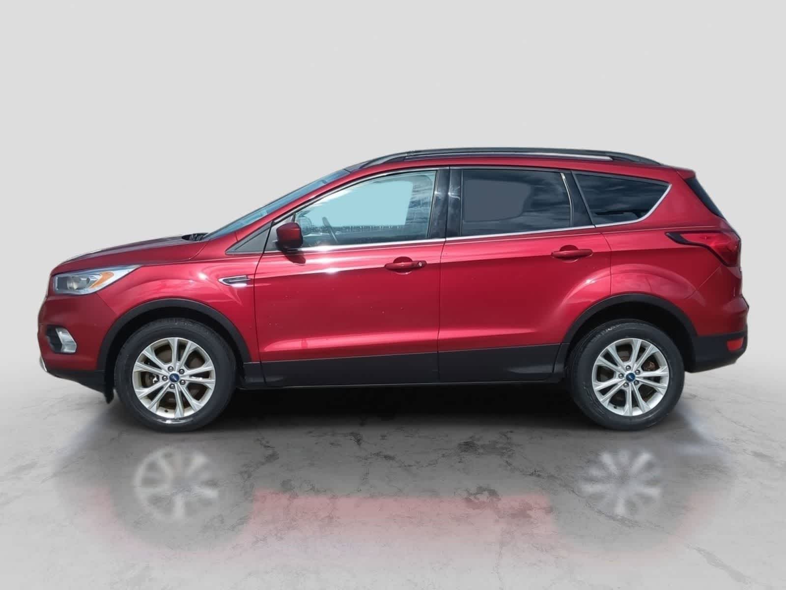 Thumbnail: 2019 Ford Escape - 5