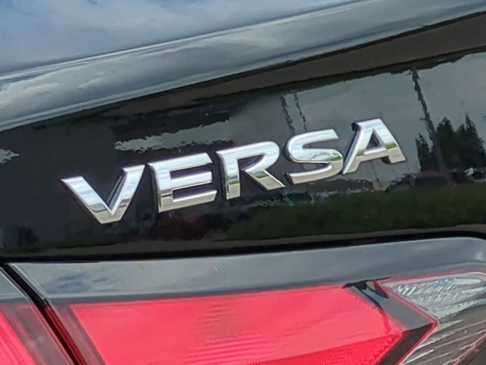 Thumbnail: 2021 Nissan Versa - 9