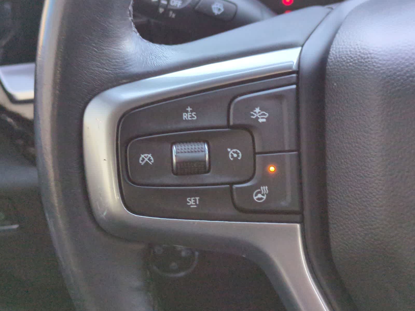 Thumbnail: 2022 Chevrolet Silverado 1500 - 23