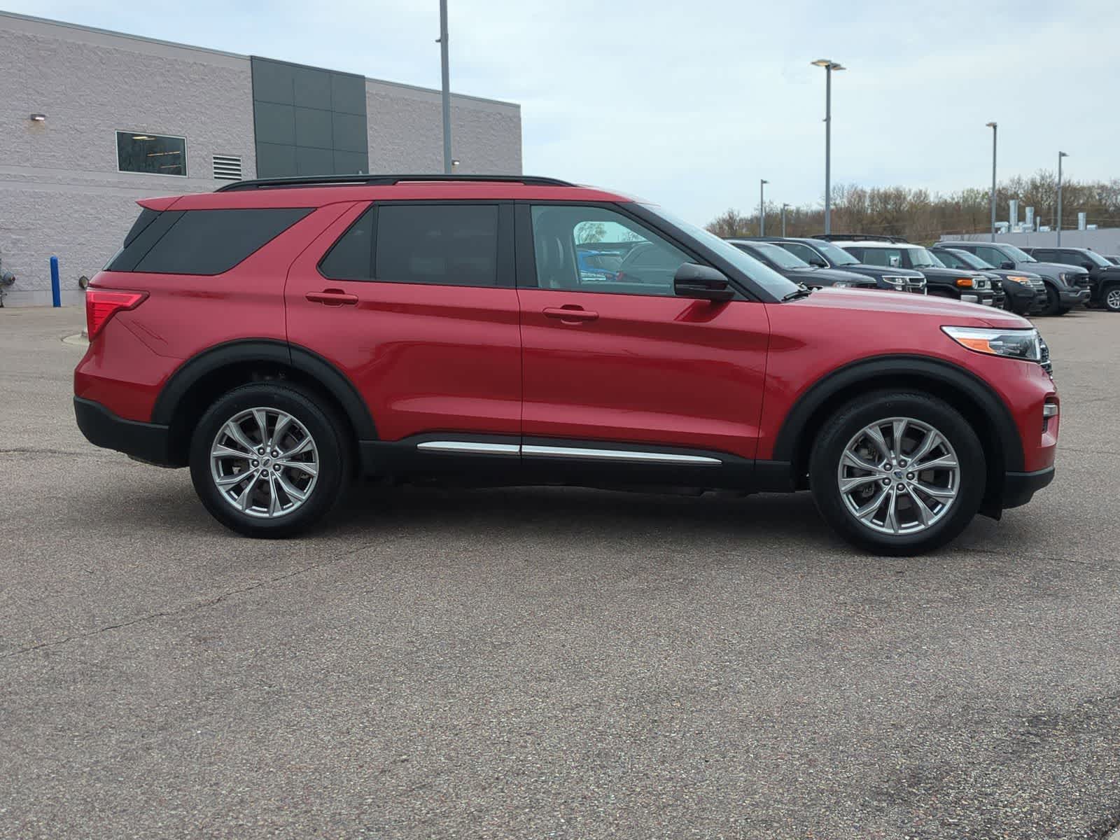 Thumbnail: 2024 Ford Explorer - 8