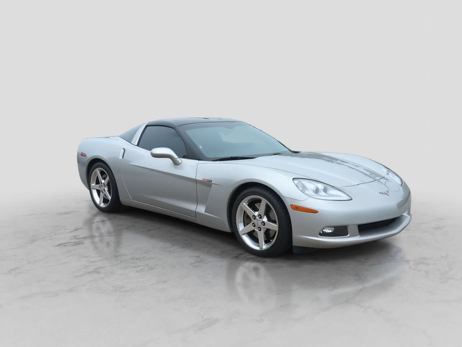 Thumbnail: 2005 Chevrolet Corvette - 2