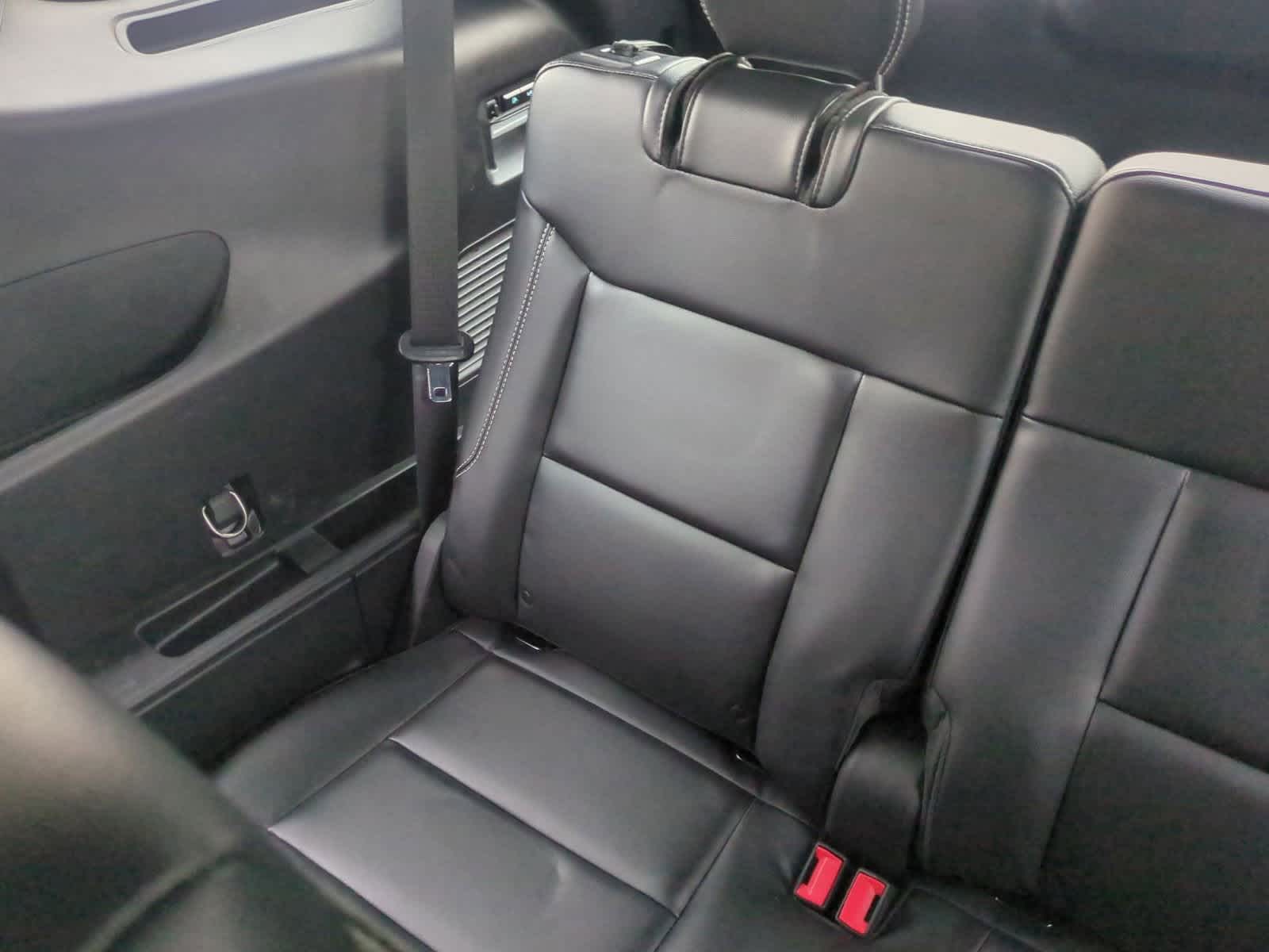 Thumbnail: 2022 Ford Explorer - 22