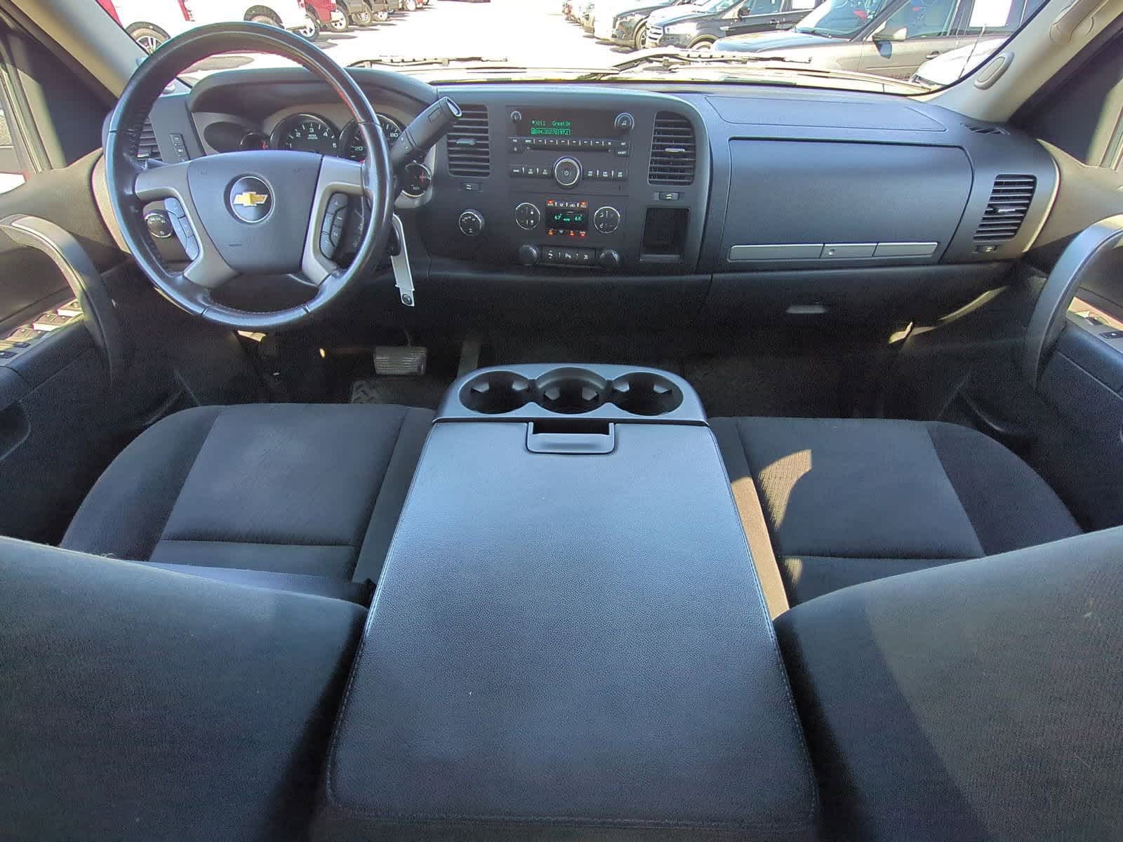 Thumbnail: 2011 Chevrolet Silverado 1500 - 15