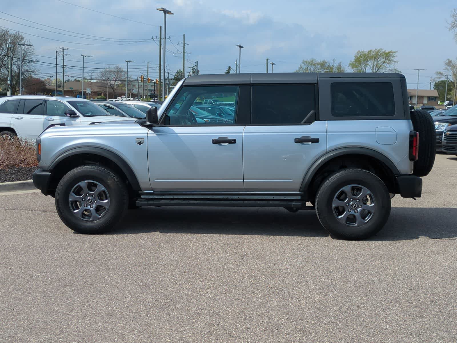 Thumbnail: 2023 Ford Bronco - 5