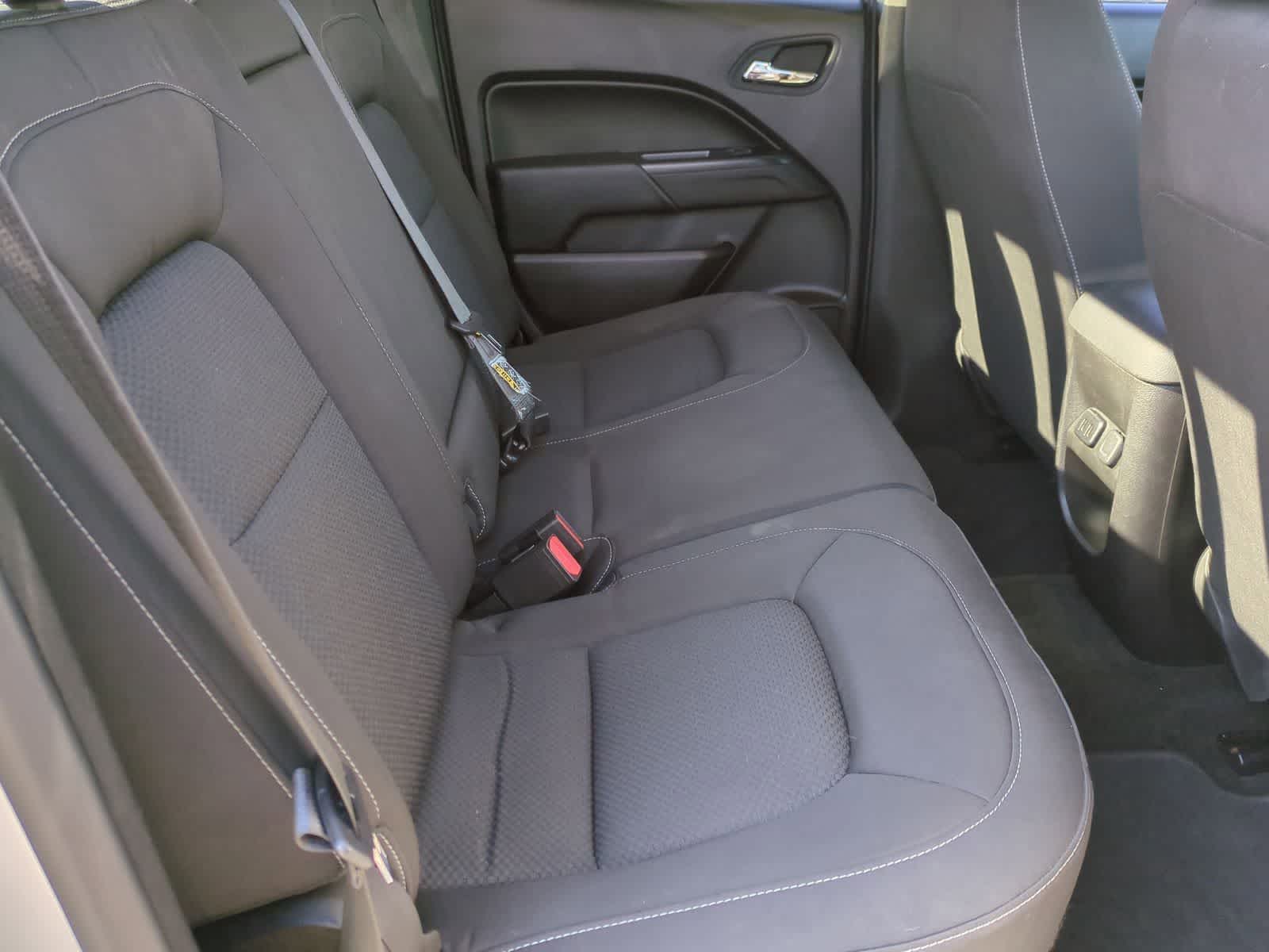 Thumbnail: 2016 Chevrolet Colorado - 20