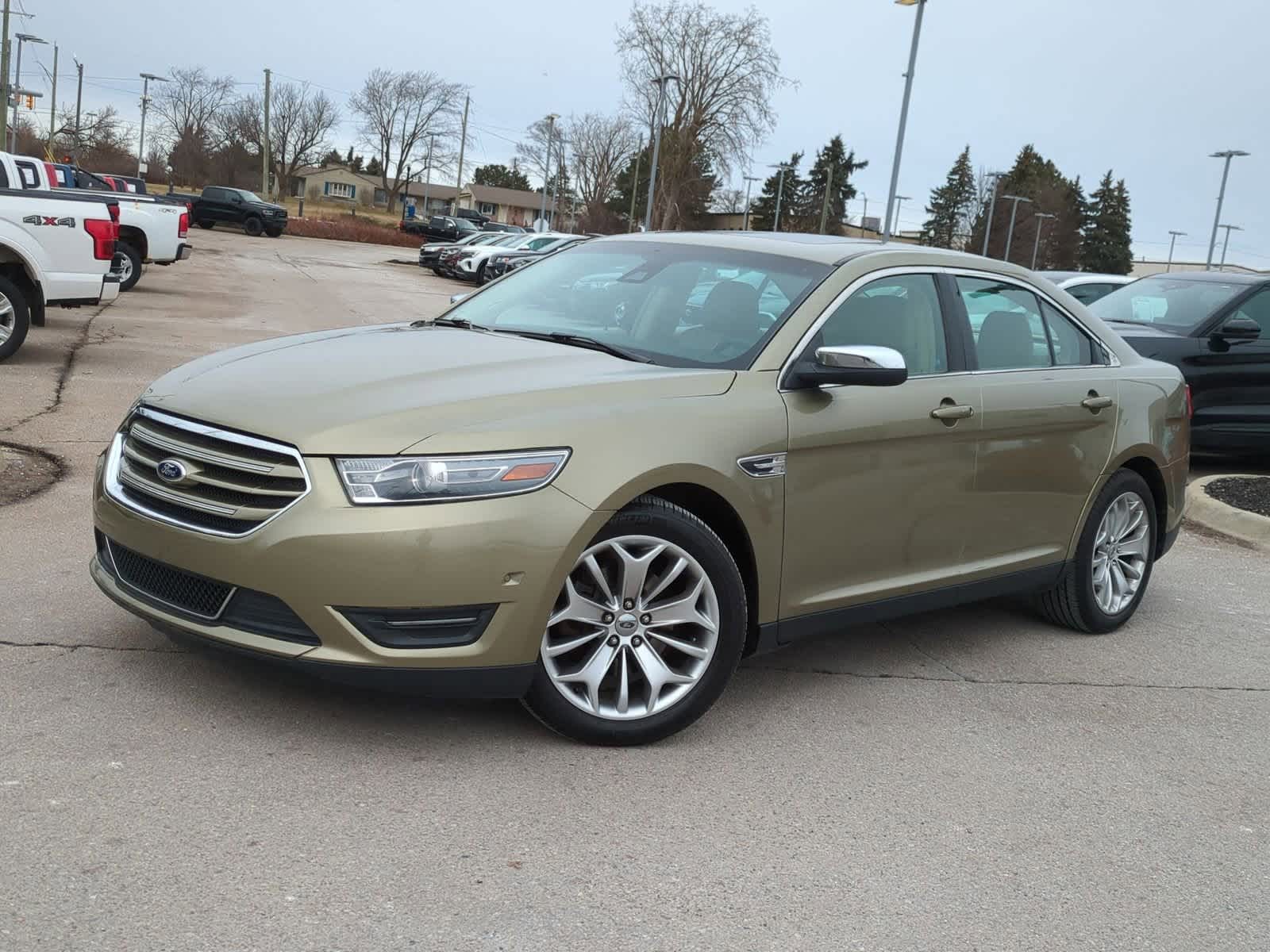 2013 Ford Taurus Limited Edition -
                  Waterford, MI