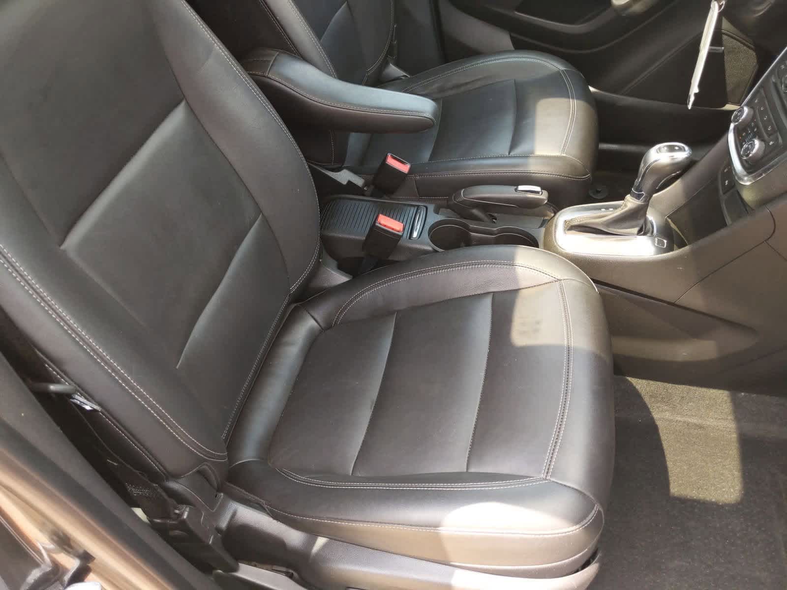 Thumbnail: 2015 Buick Encore - 23