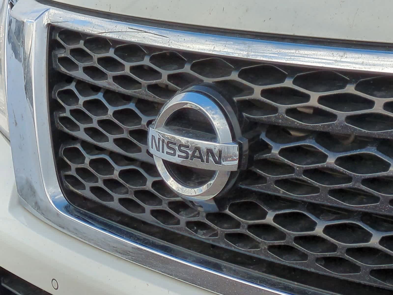 2017 Nissan Armada Platinum Edition 12
