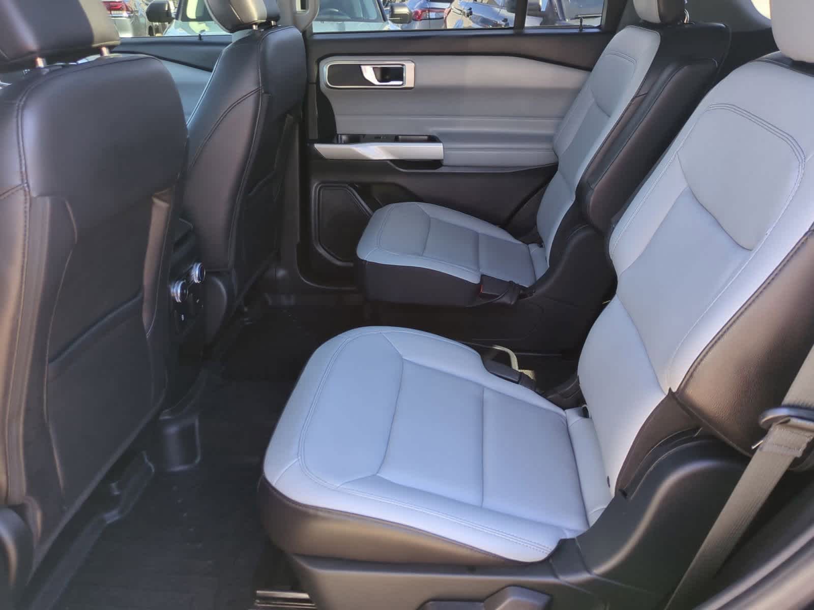Thumbnail: 2021 Ford Explorer - 20