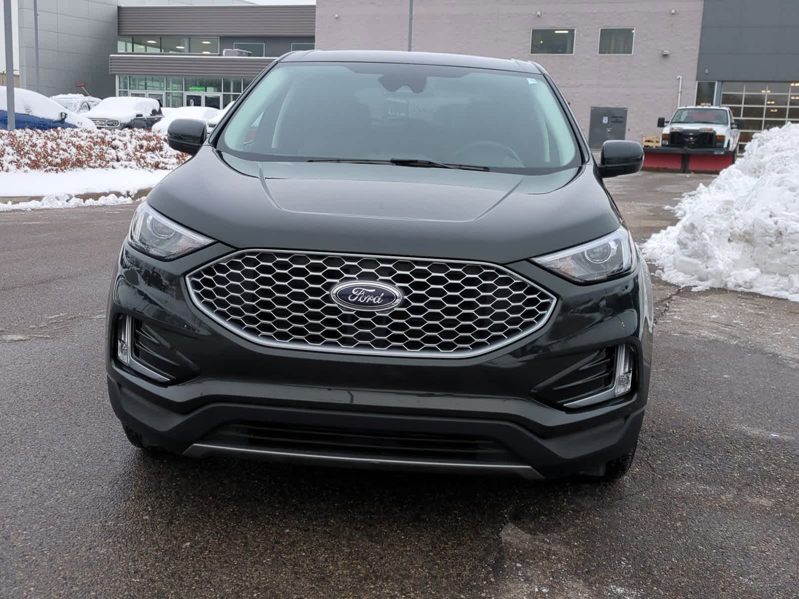 Thumbnail: 2023 Ford Edge - 3