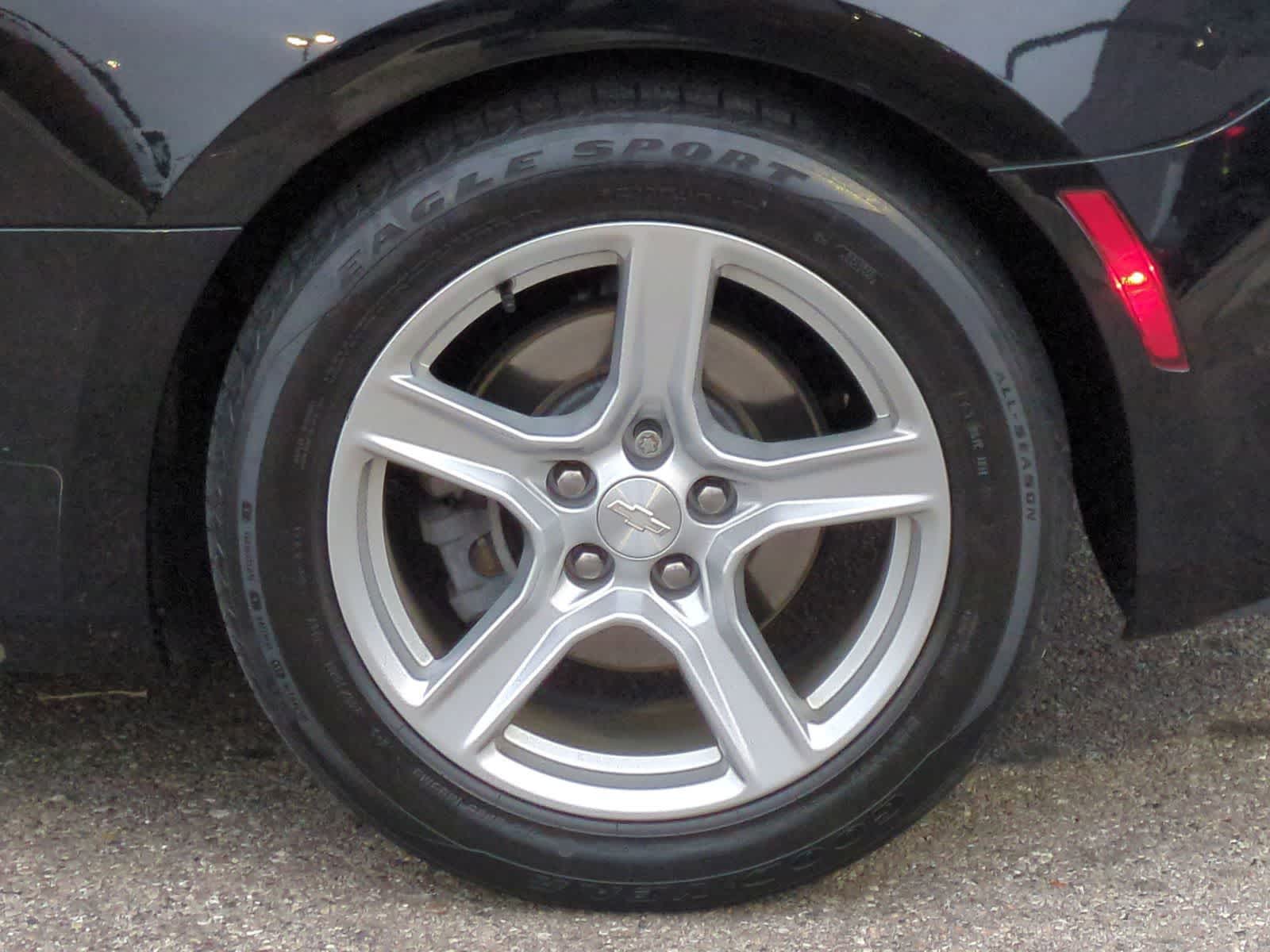 Thumbnail: 2022 Chevrolet Camaro - 13