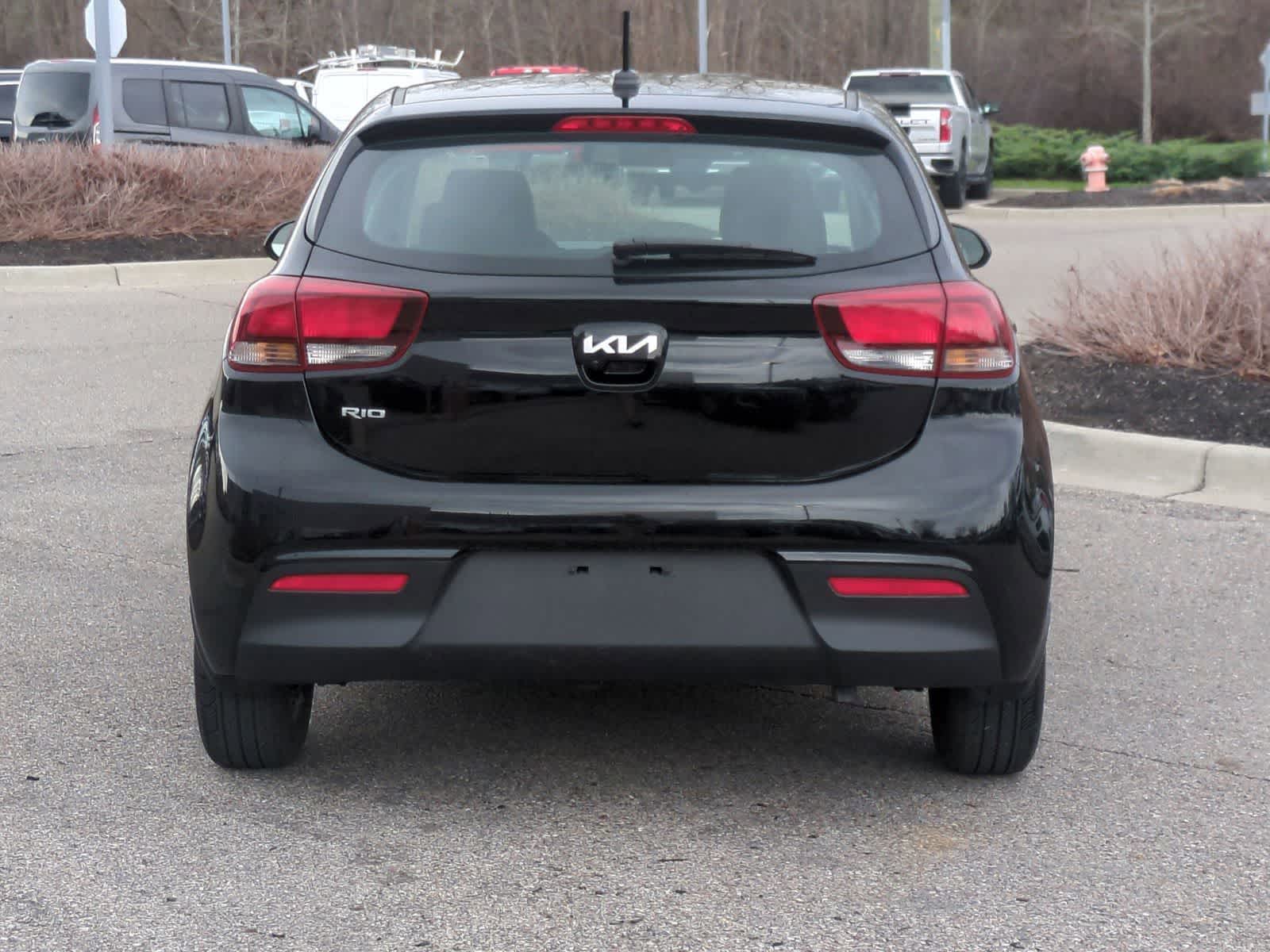 Thumbnail: 2022 Kia Rio5 - 7