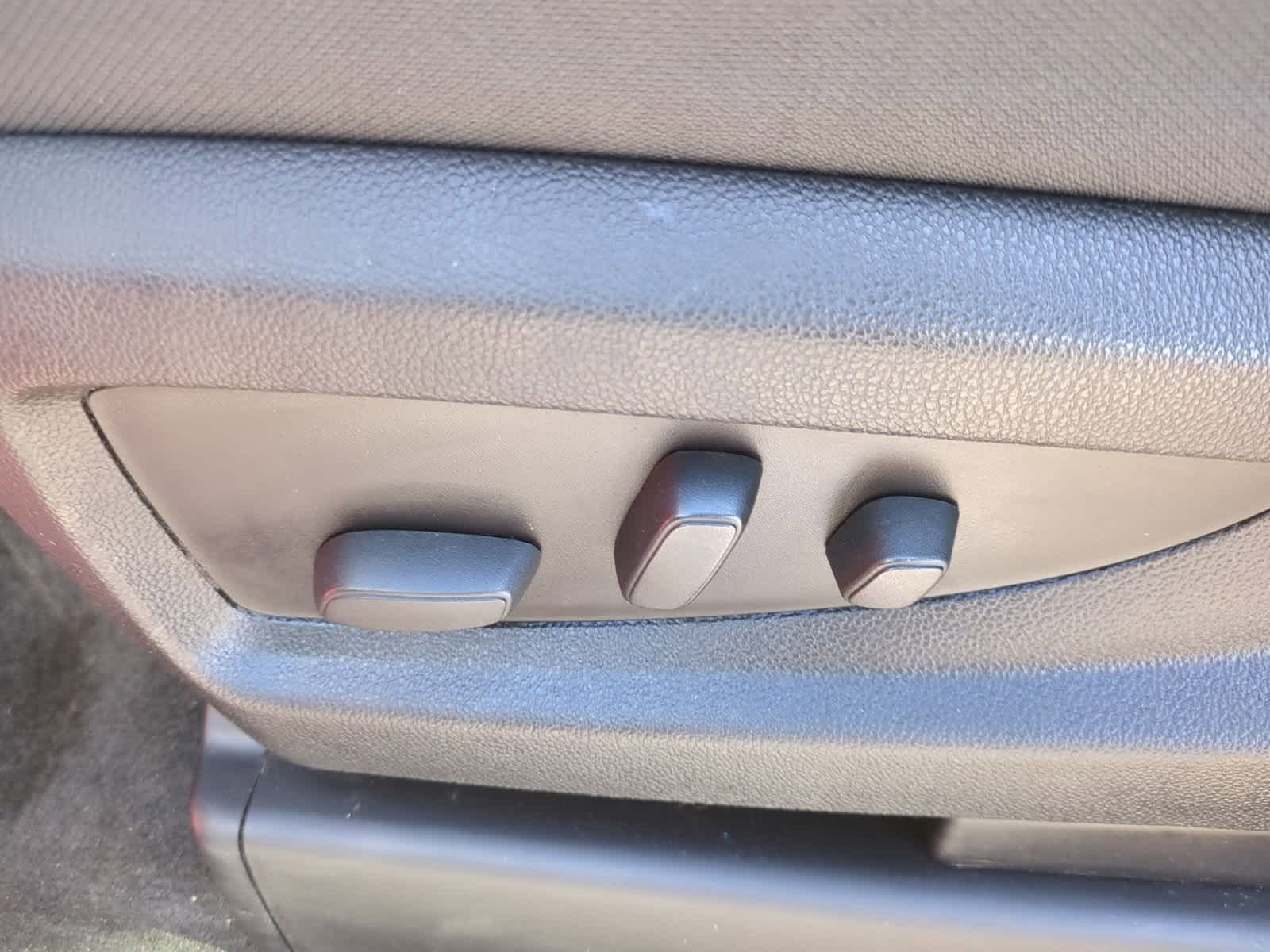 Thumbnail: 2014 GMC Sierra 1500 - 17