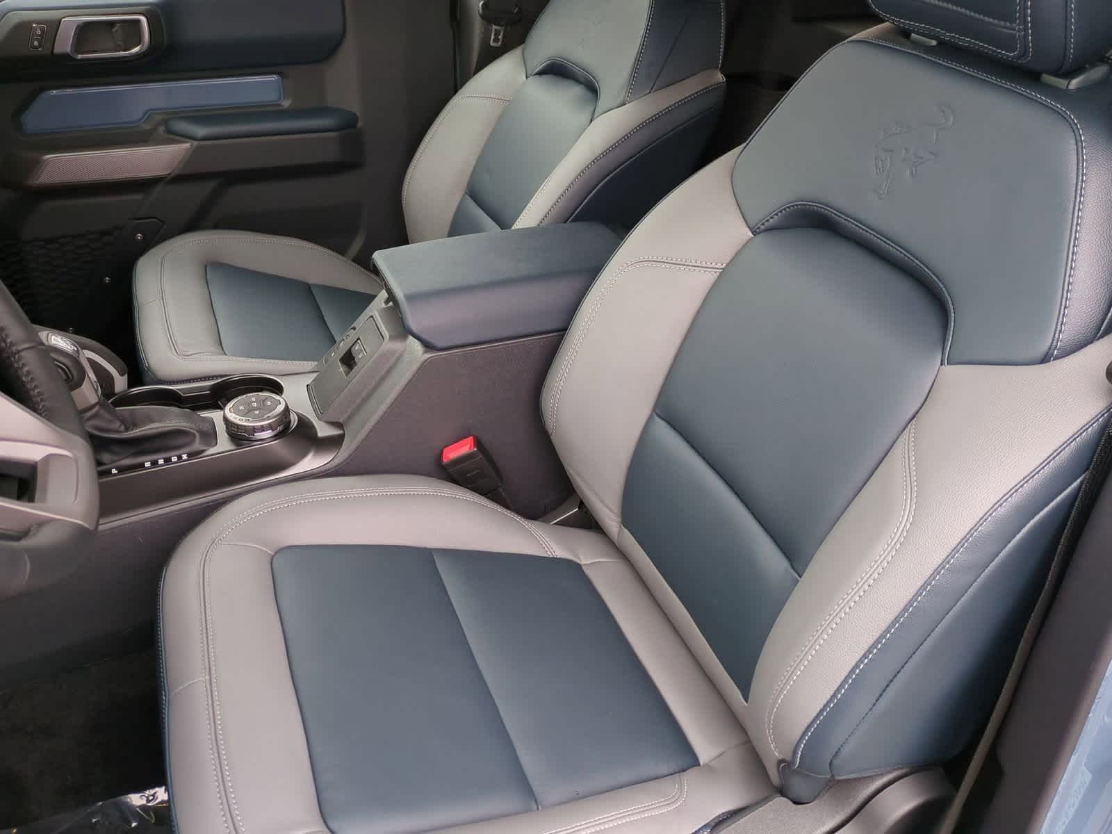 Thumbnail: 2023 Ford Bronco - 17