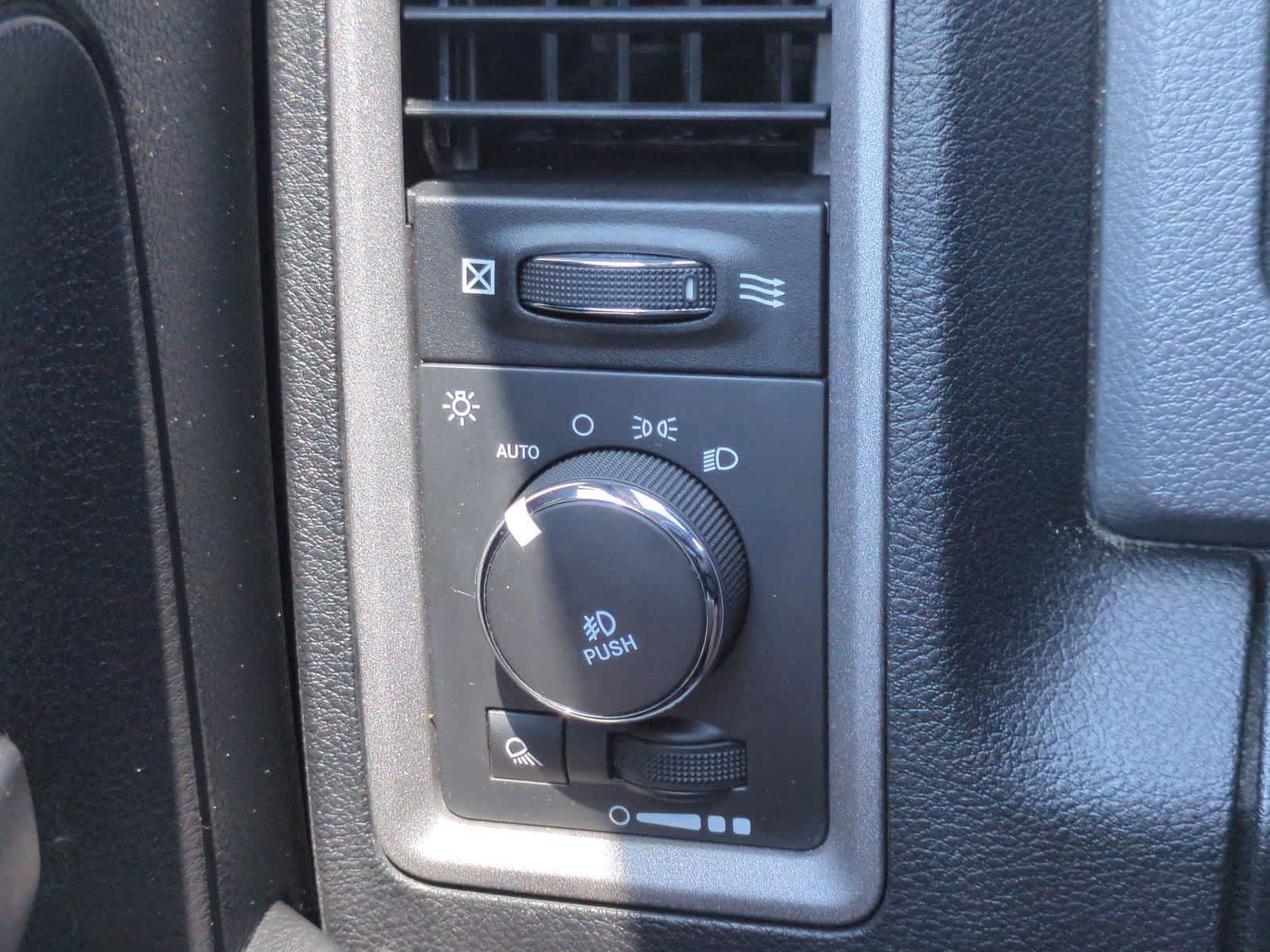 Thumbnail: 2016 RAM 1500 - 26