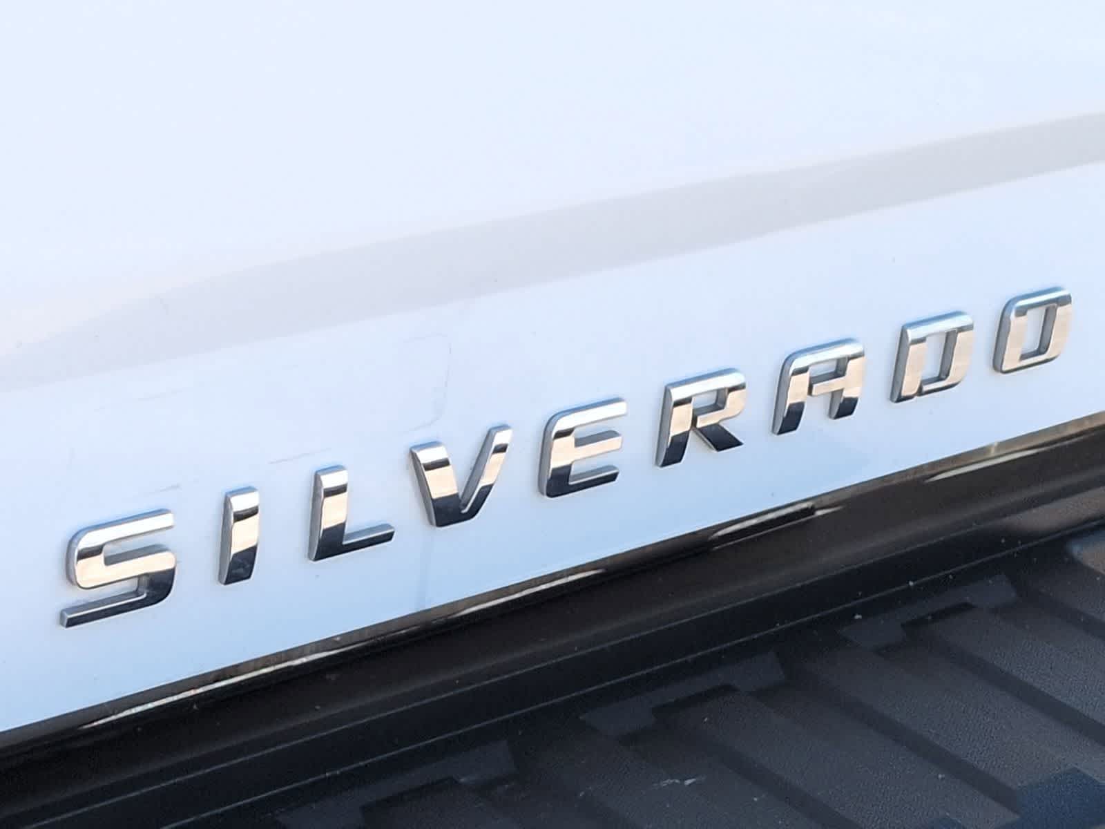 Thumbnail: 2018 Chevrolet Silverado 1500 - 13