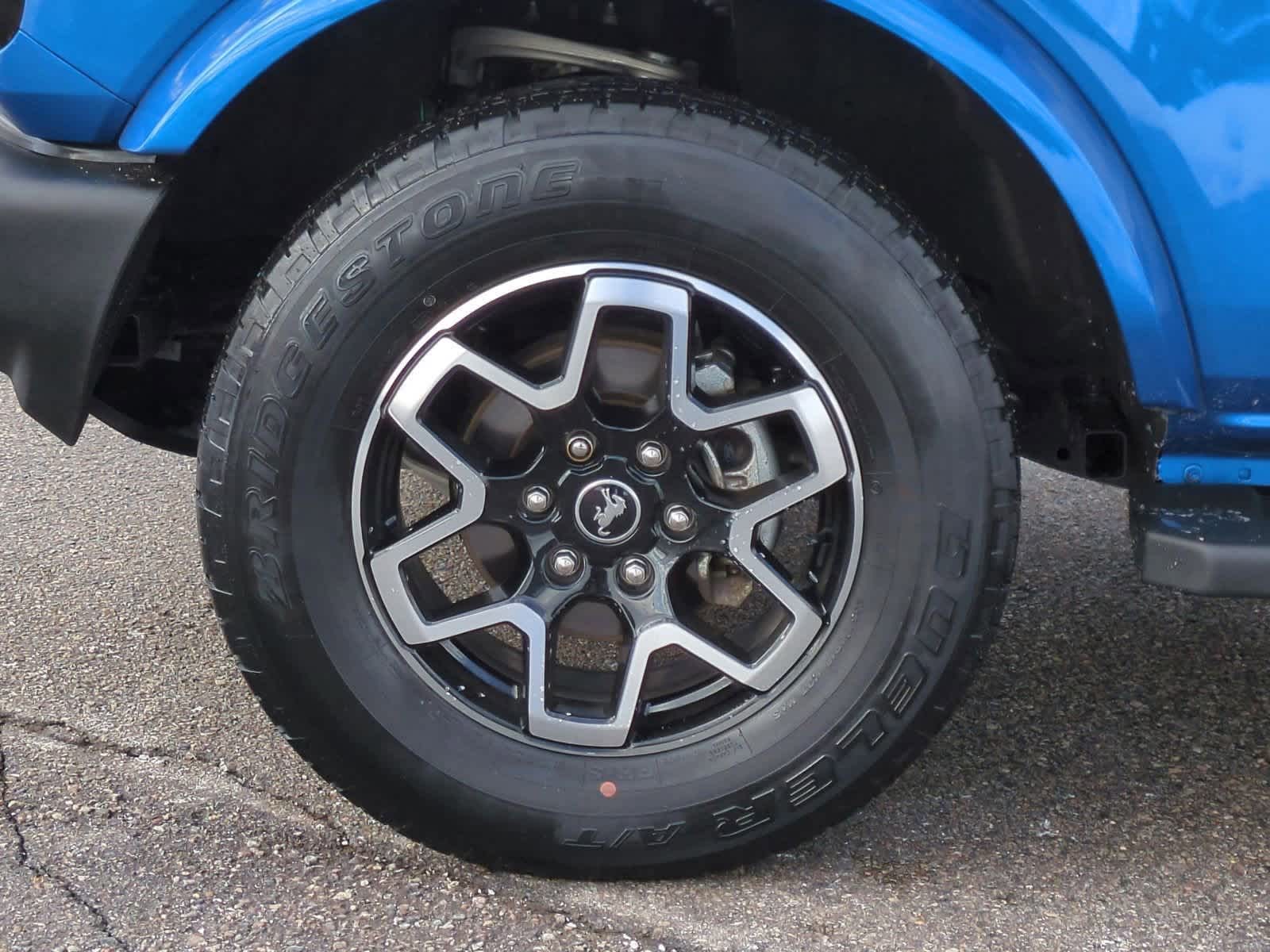 Thumbnail: 2022 Ford Bronco - 14