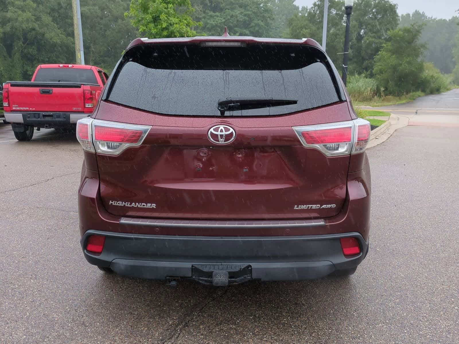 Thumbnail: 2015 Toyota Highlander - 7