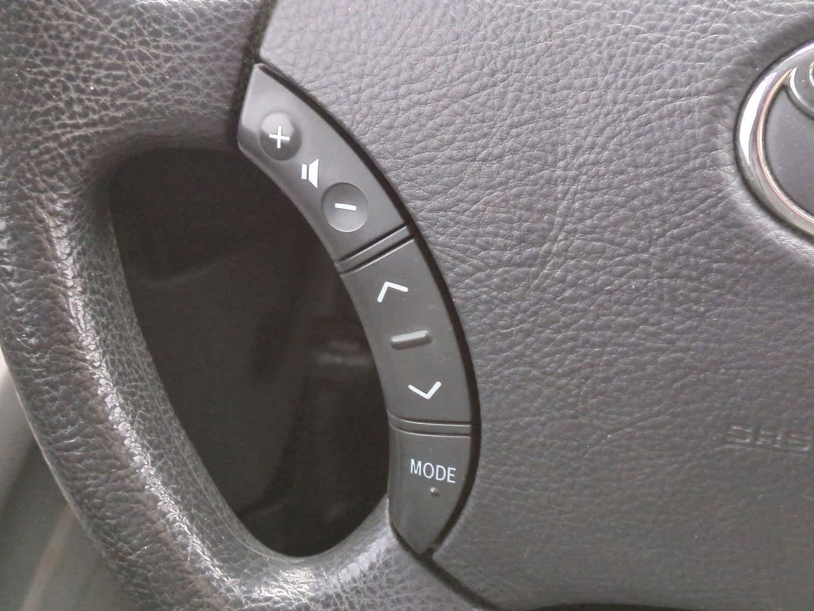 Thumbnail: 2006 Toyota Tundra - 23