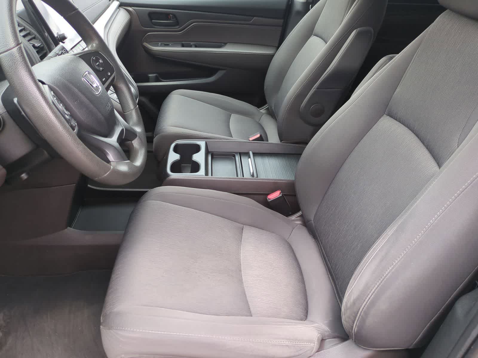 Thumbnail: 2020 Honda Odyssey - 16