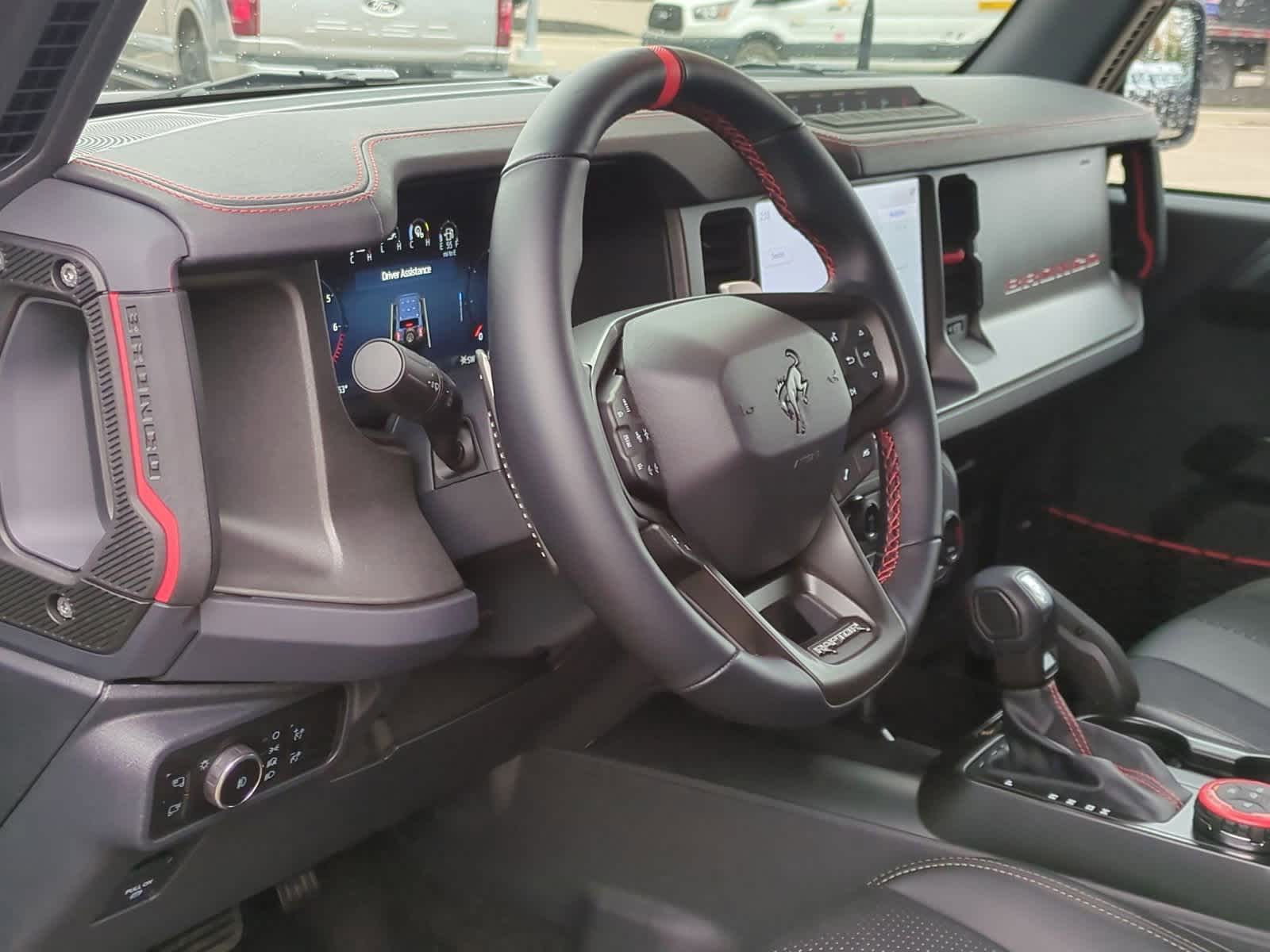 Thumbnail: 2025 Ford Bronco - 10