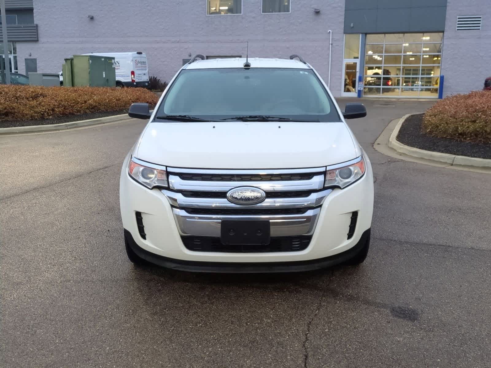 Thumbnail: 2013 Ford Edge - 3
