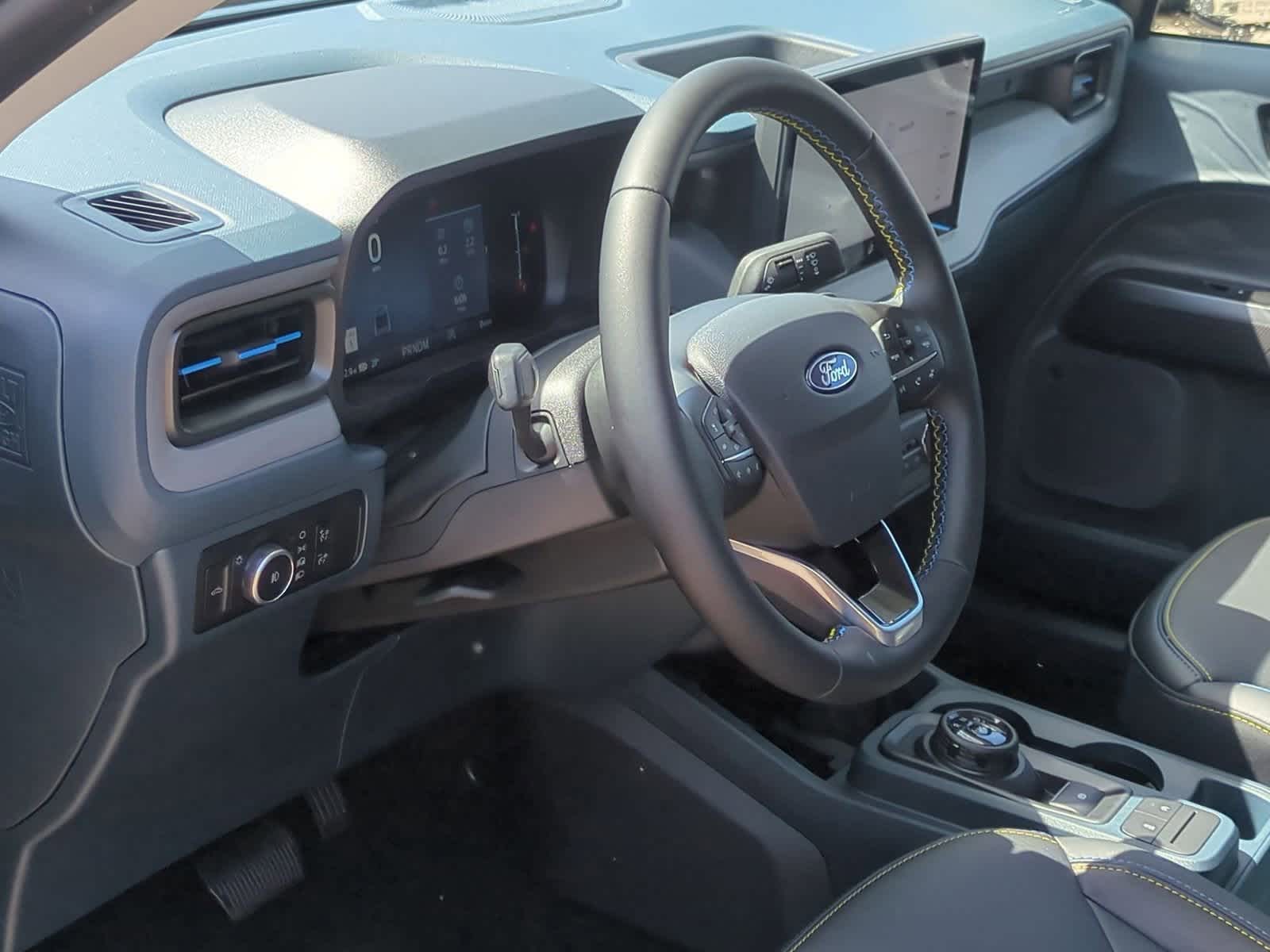 Thumbnail: 2025 Ford Maverick - 10