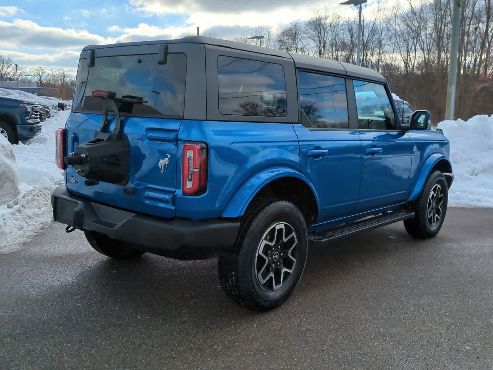 Thumbnail: 2022 Ford Bronco - 8