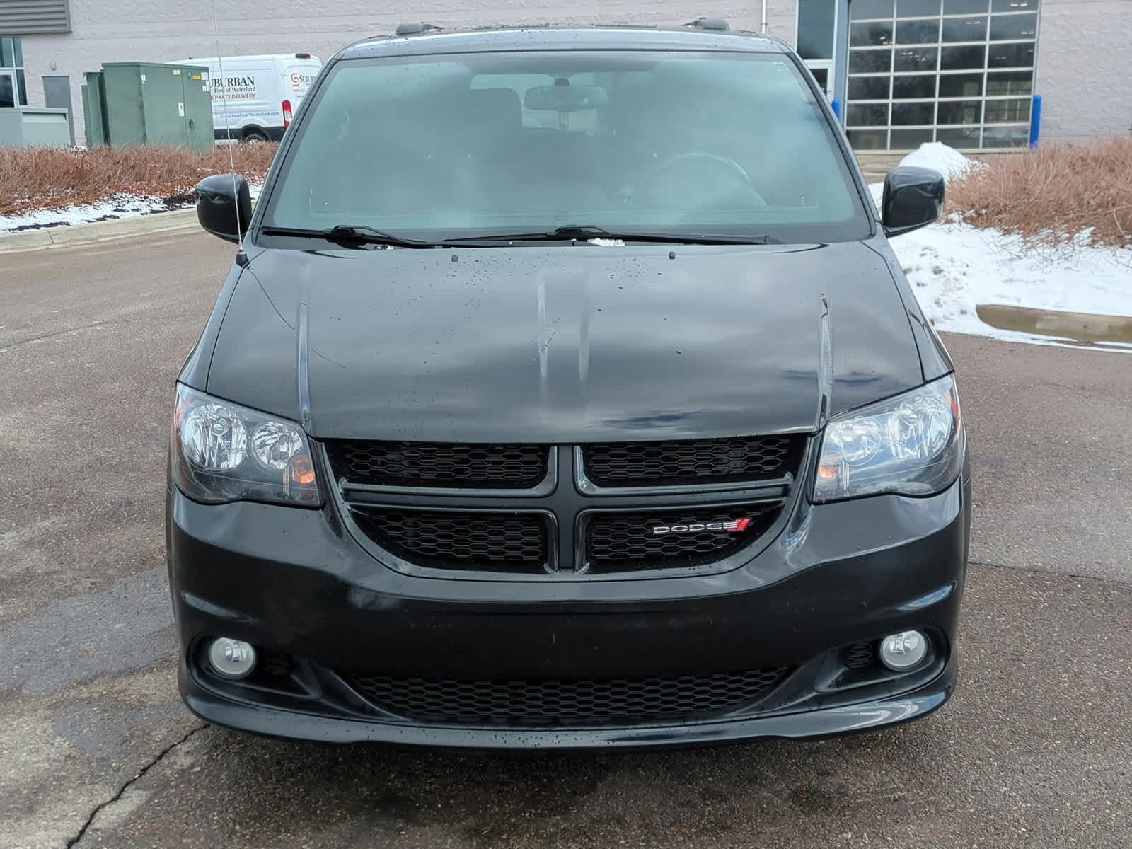 Thumbnail: 2017 Dodge Grand Caravan - 3