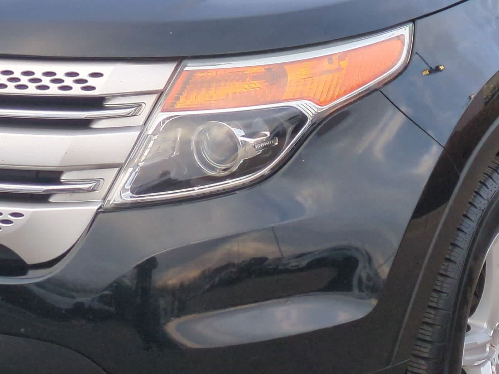 Thumbnail: 2015 Ford Explorer - 11