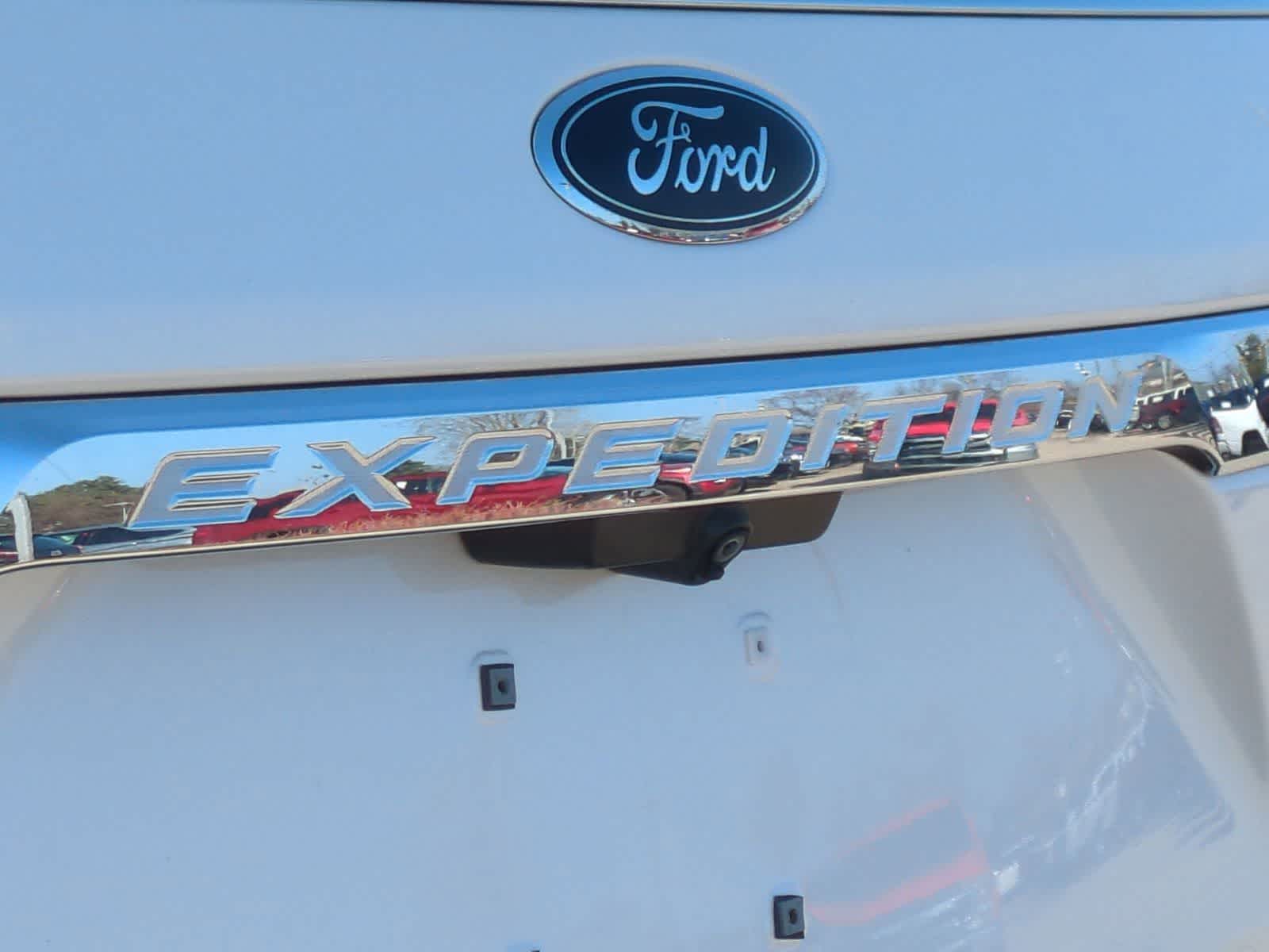 Thumbnail: 2019 Ford Expedition - 13