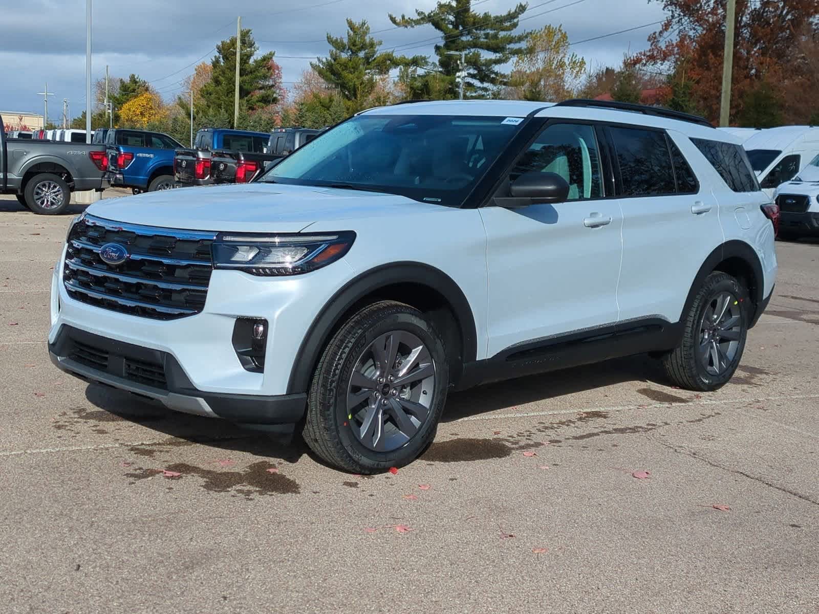 Thumbnail: 2026 Ford Explorer - 4