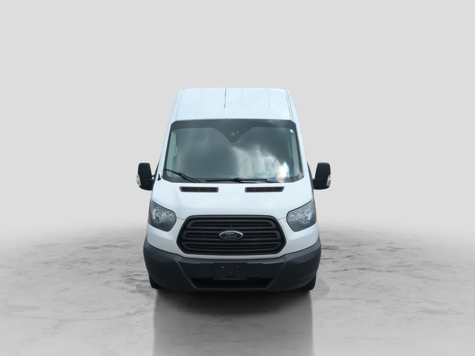 Thumbnail: 2015 Ford Transit Series - 3
