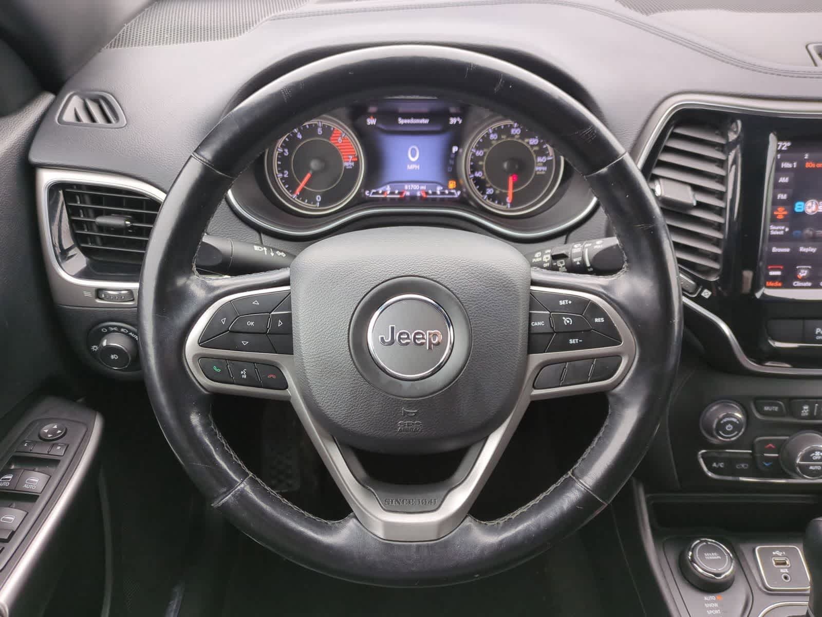 Thumbnail: 2020 Jeep Cherokee - 22