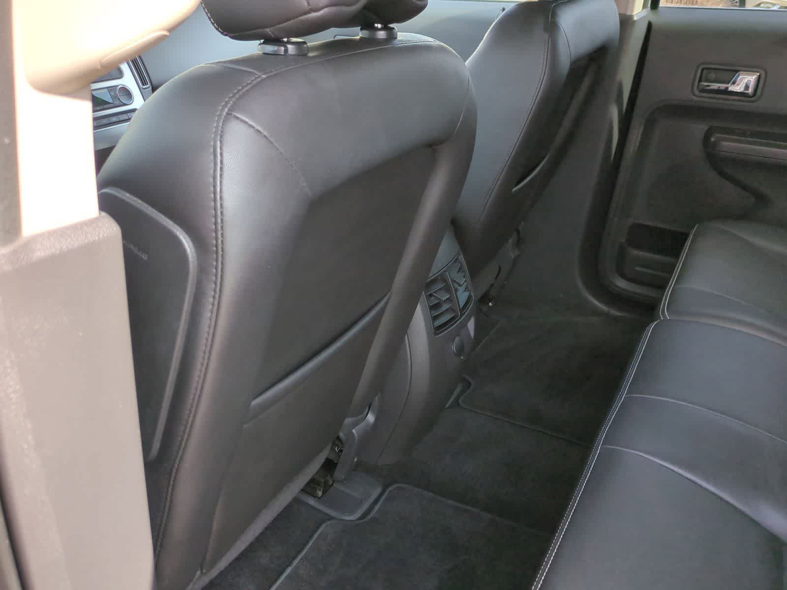 Thumbnail: 2010 Ford Edge - 18