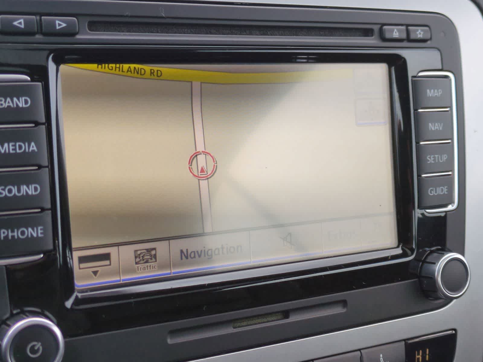 Thumbnail: 2013 Volkswagen Eos - 29