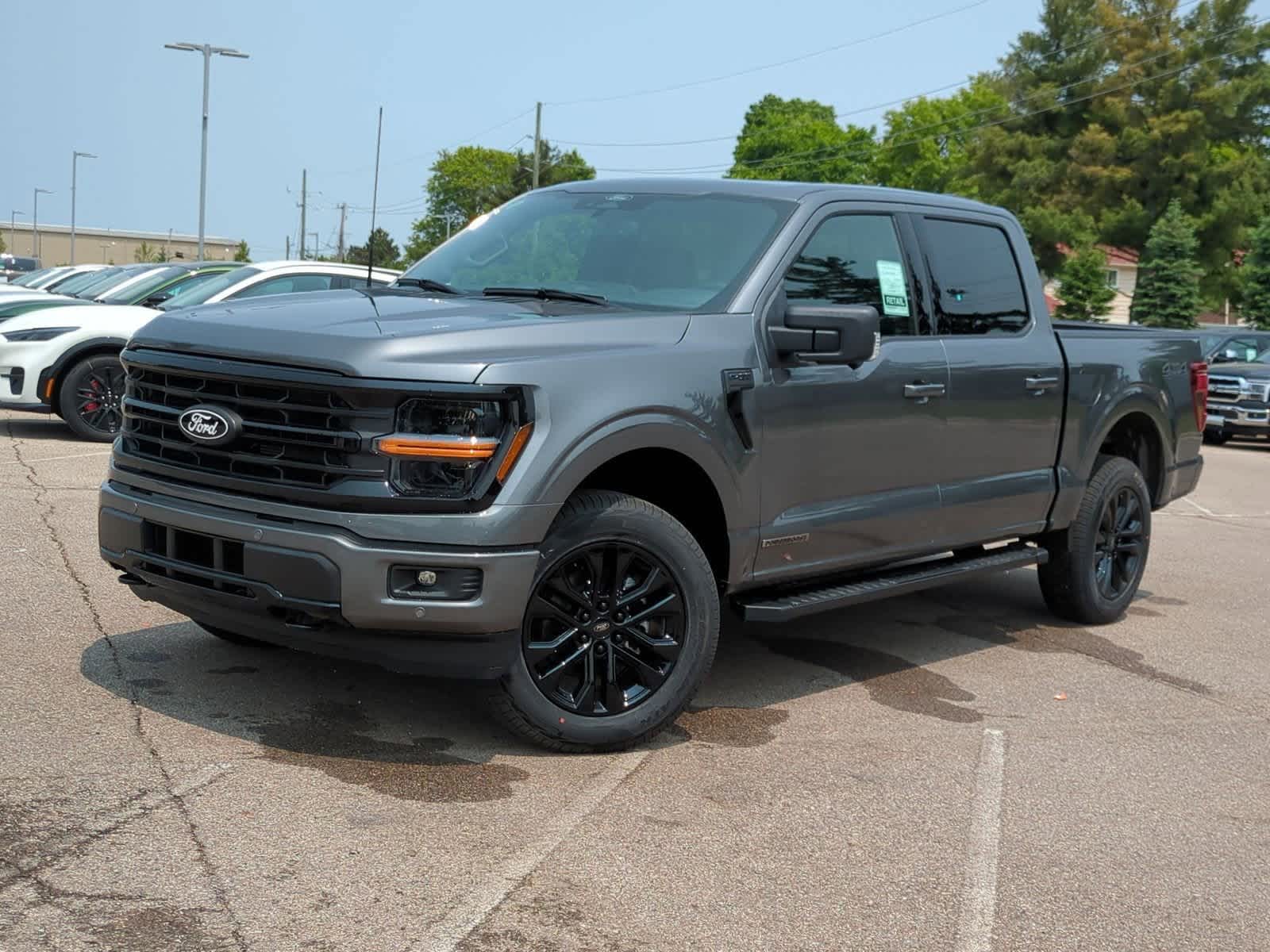 2025 Ford F-150 XLT -
                  Waterford, MI