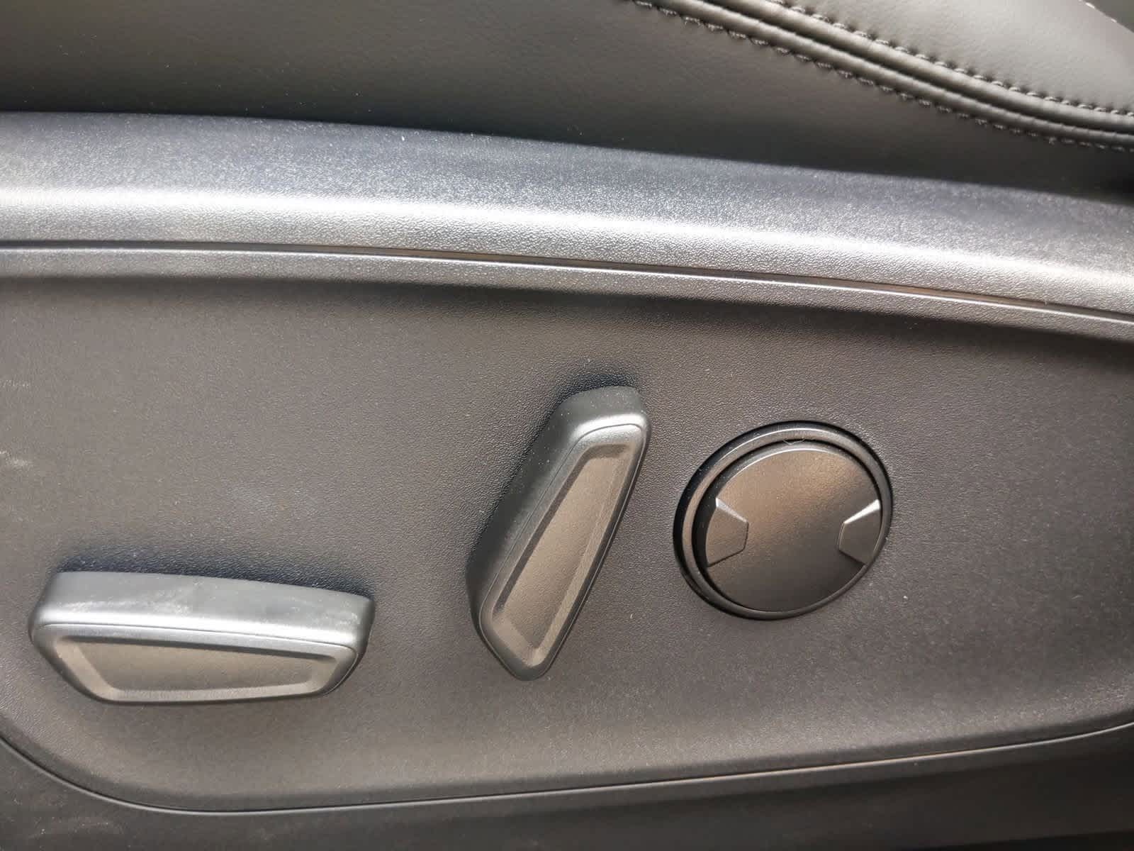 Thumbnail: 2025 Ford Bronco Sport - 18