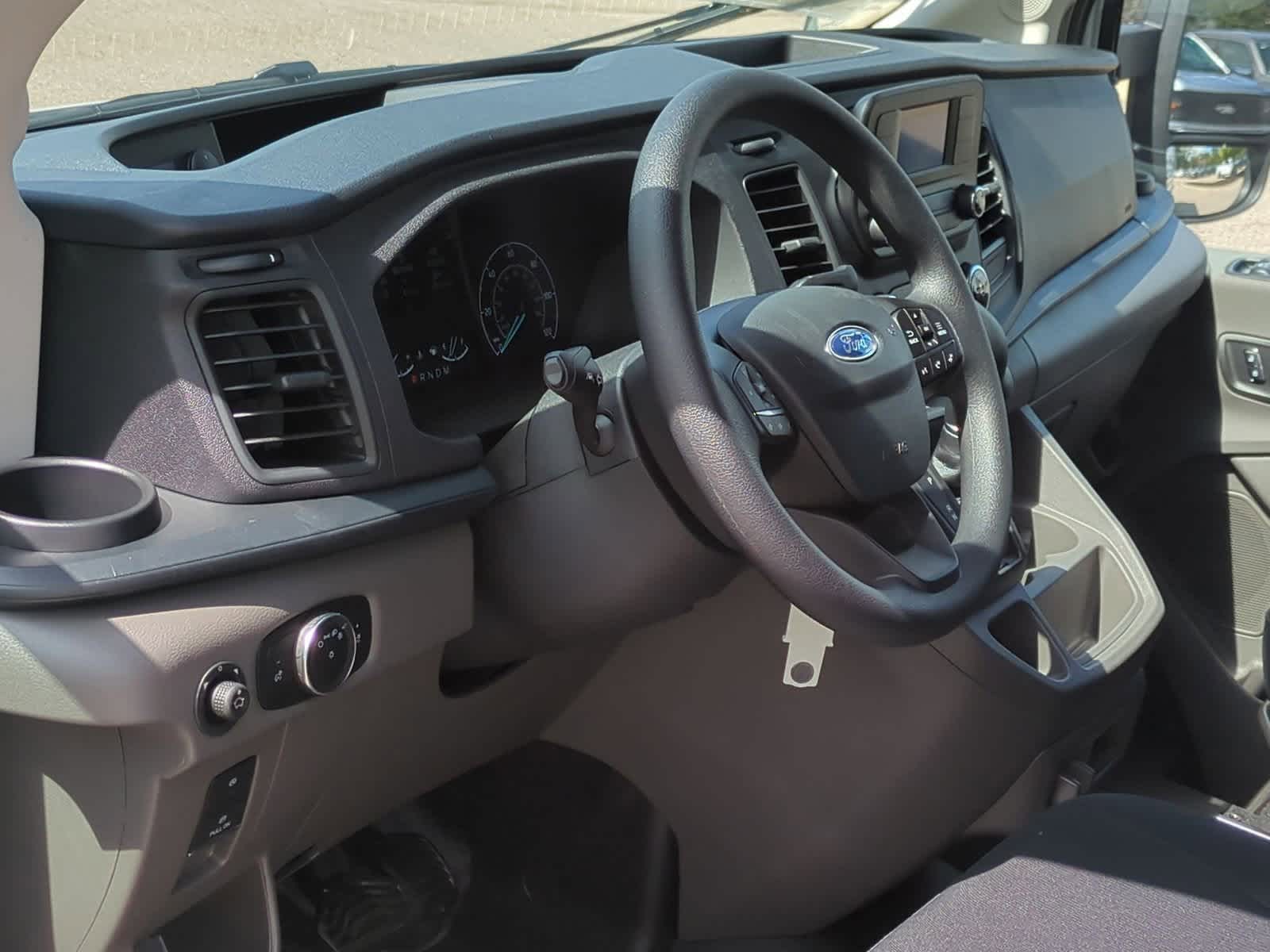 Thumbnail: 2025 Ford Transit Series - 10