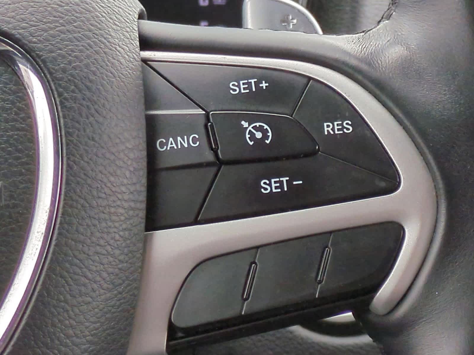 Thumbnail: 2015 Dodge Durango - 24